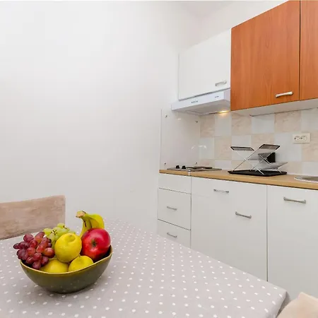 Apartment Duje *