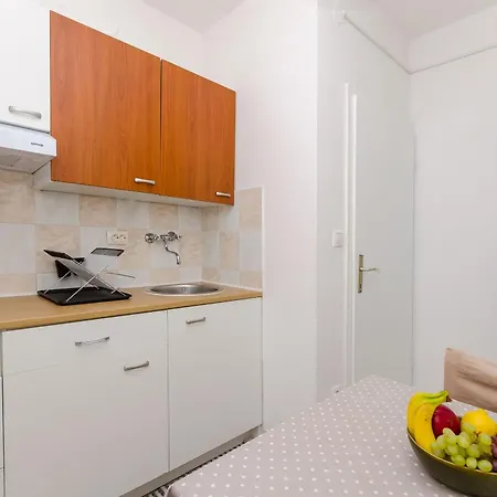 Duje Apartment