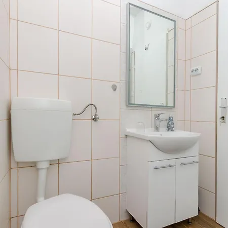 Duje Apartment *